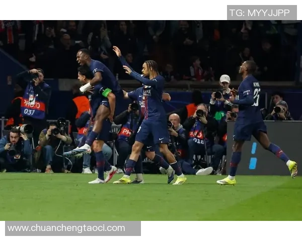英超精彩对决多特蒙德狂胜巴黎圣日耳曼补时进球点燃全场激情